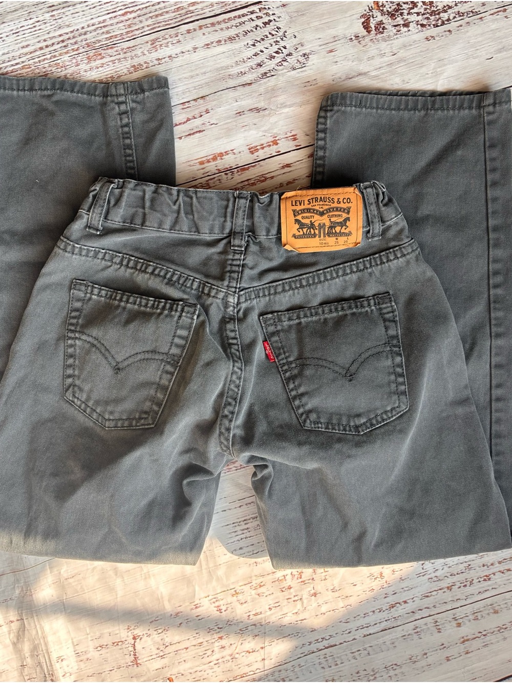Boy’s Levi’s 505 Regular Charcoal Gray Gray Pants Size 10 - Picture 5 of 5